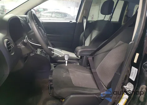 2015 Jeep Compass Sport z USA, uszkodzony, nr VIN 1C4NJDBB7FD416587